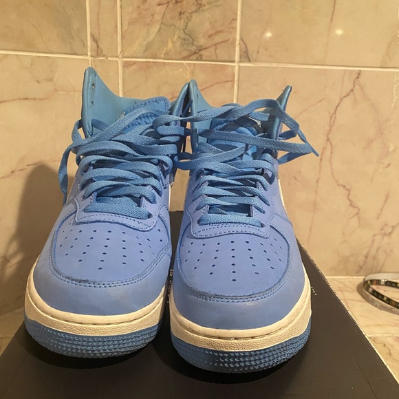 Air Force 1 High UNC - Picture 2 of 6